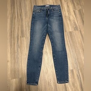 Good American skinny jeans size 4 EUC
